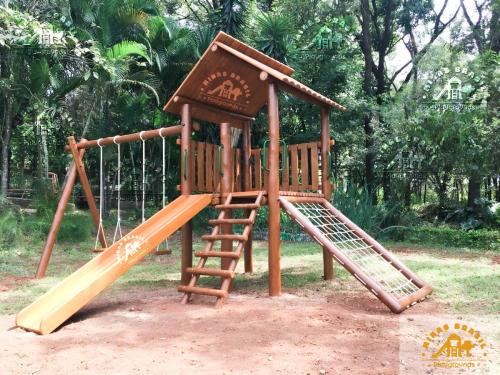 Home-Casa-do-Tarzan-com-Balanco-Duplo-01-Sitio-1