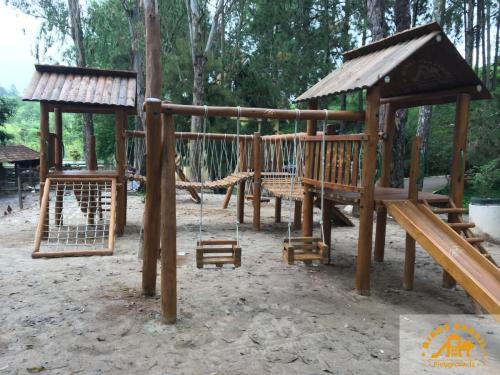 Casa-do-Tarzan-Dupla-Completa-05-Hotel-Fazenda-Vista-Alegre-1